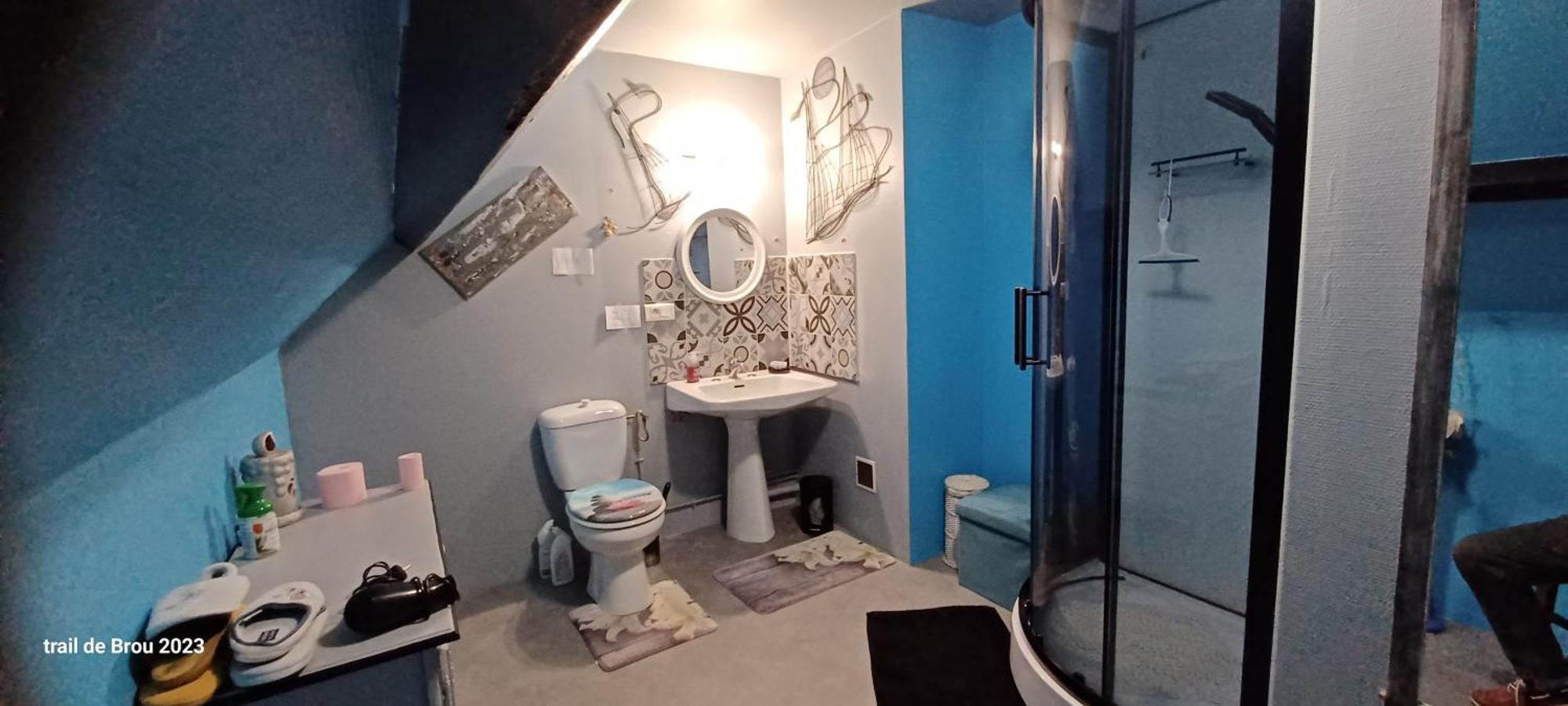 Les Trois Chambres De Lyly Situees A Brou Rom bilde